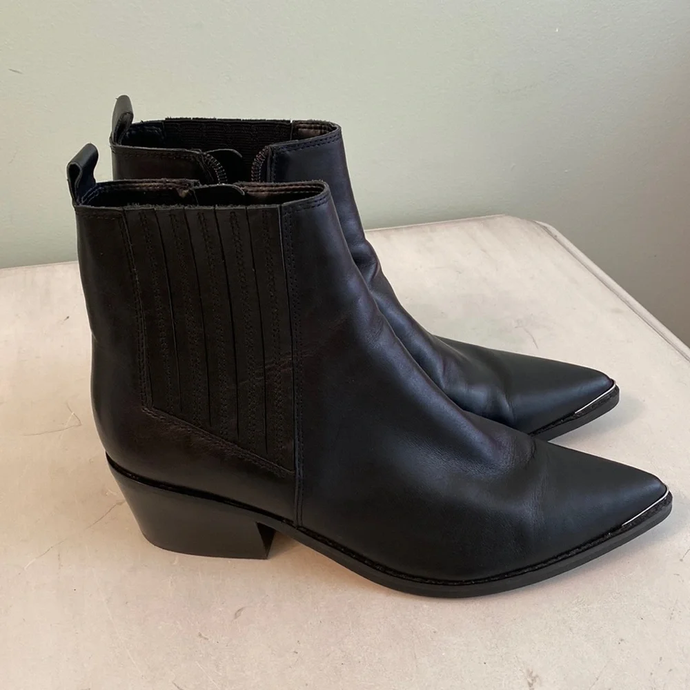Mark Fisher MFulora black leather booties